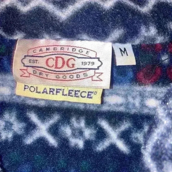 VINTAGE Cambridge Dry Goods Malden Mills Women’s MEDIUM  Polar Fleece Sweater - Picture 4 of 10